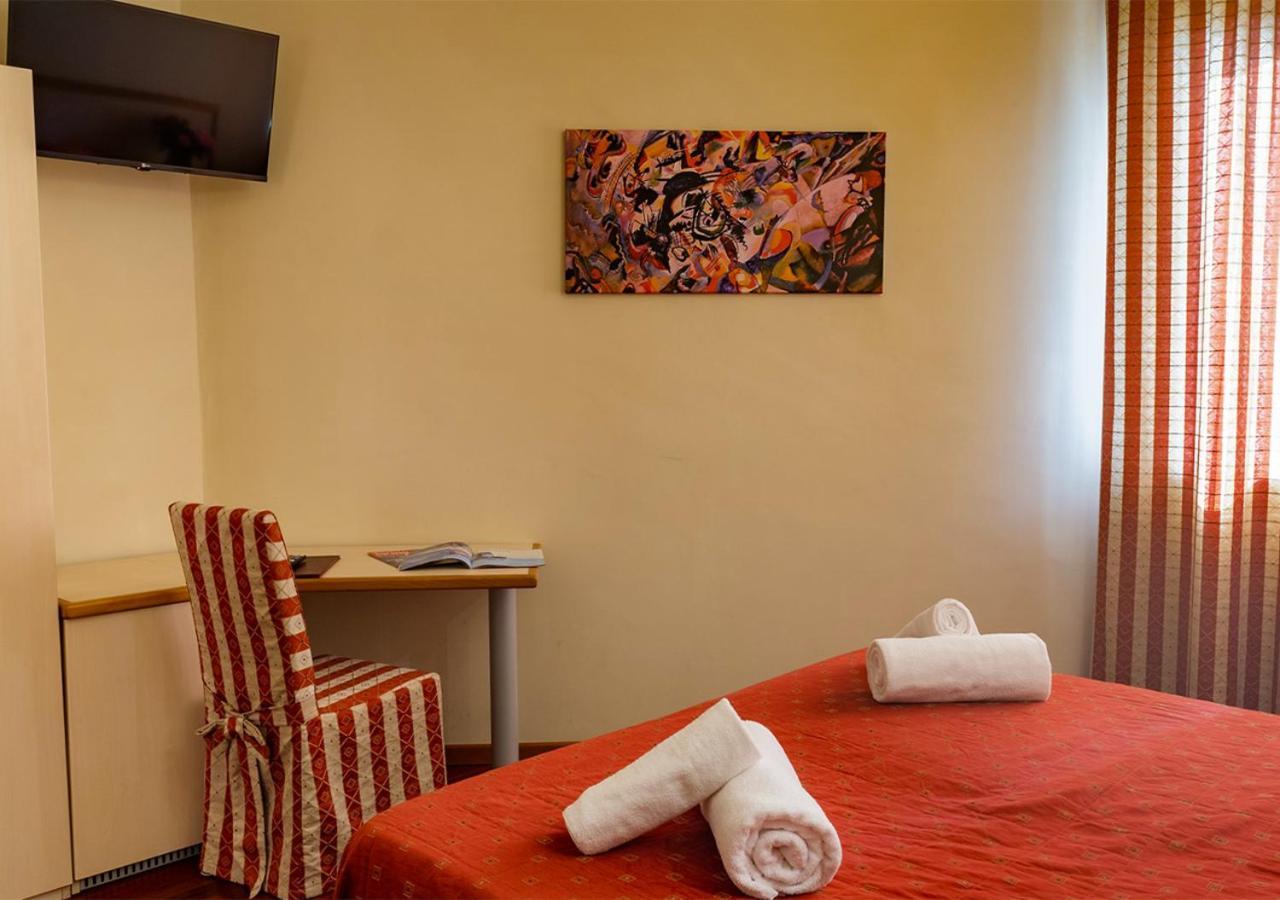 Caprice Hotel Avigliana Ngoại thất bức ảnh