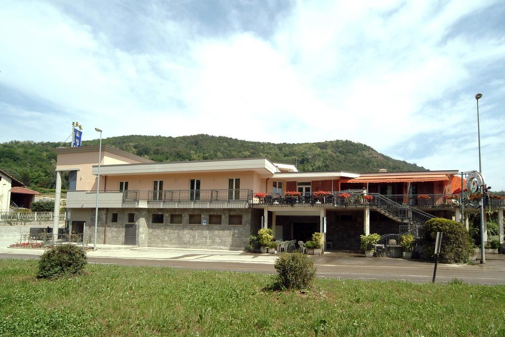 Caprice Hotel Avigliana Ngoại thất bức ảnh